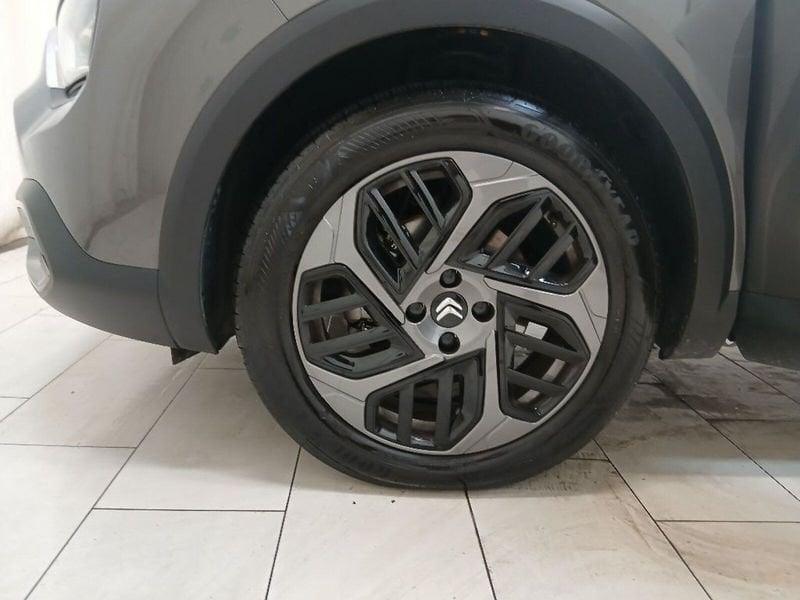 Citroën C4 1.2 puretech Plus s&s 130cv eat8