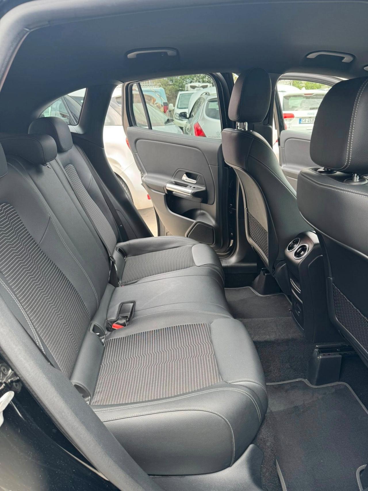 Mercedes-benz GLA 180 d Automatic Sport Plus