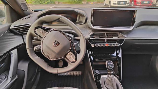 PEUGEOT 2008 PureTech 100 S&S Allure KM 0!!!!