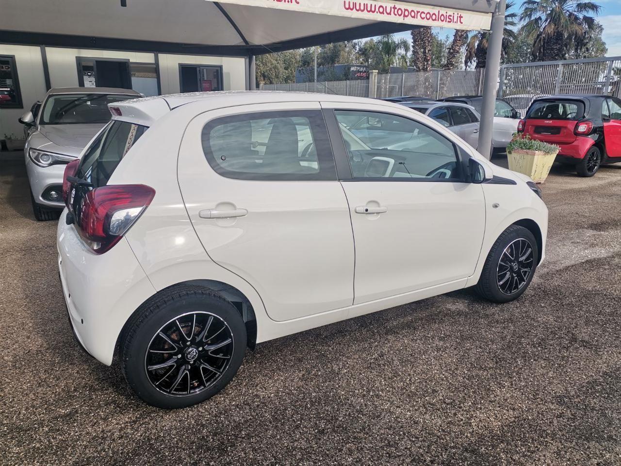 Peugeot 108 PureTech 82 5 porte Allure