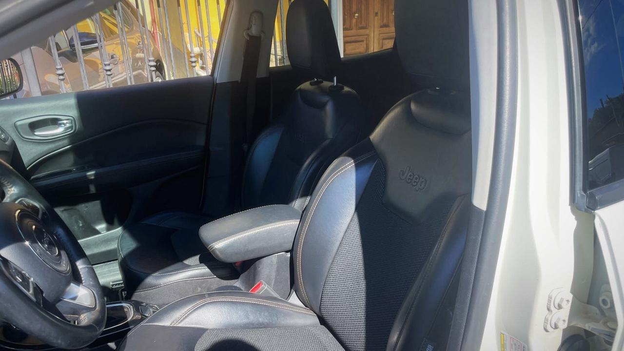 Jeep Compass 2.0 Mjt Limited At9 4WD - 2019
