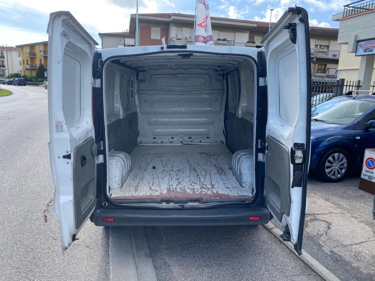 Renault trafic