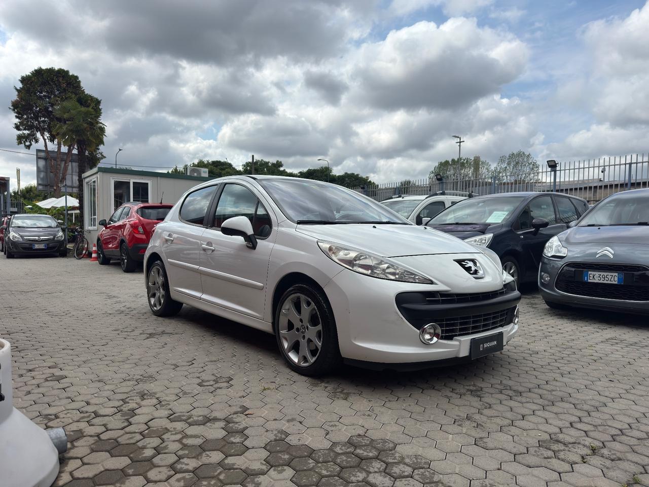 Peugeot 207 ADATTA A NEOPATENTATI 1.6 GPL