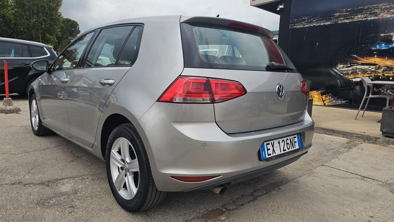 Volkswagen Golf 1.6 TDI 5p. Highline BlueMotion Technology