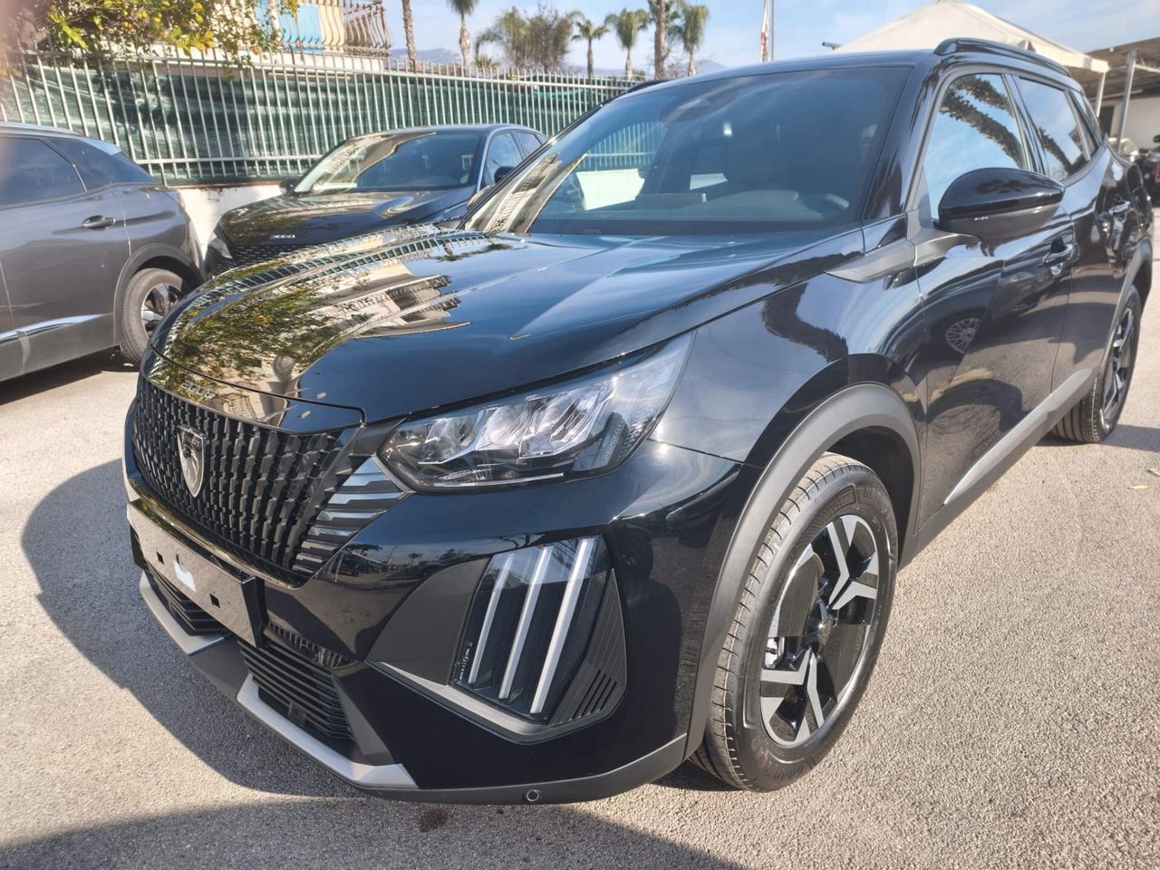 Peugeot 2008 100CV ALLURE PACK !! NUOVA