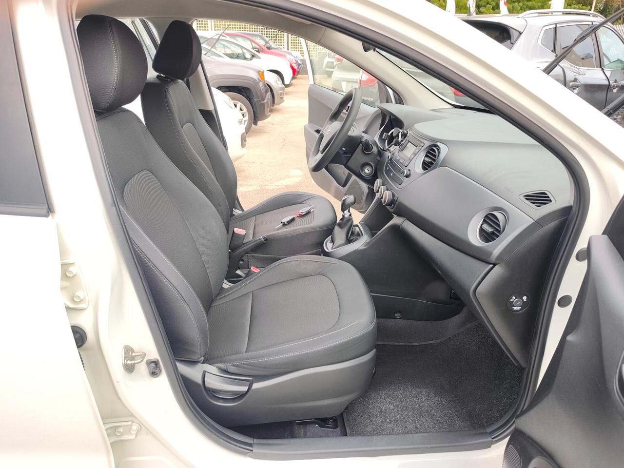 Hyundai i10 1.0 BENZINA GARANZIA 12 MESI