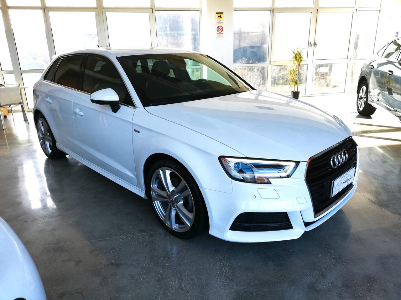 Audi A3 SPB 30 TDI S line edition
