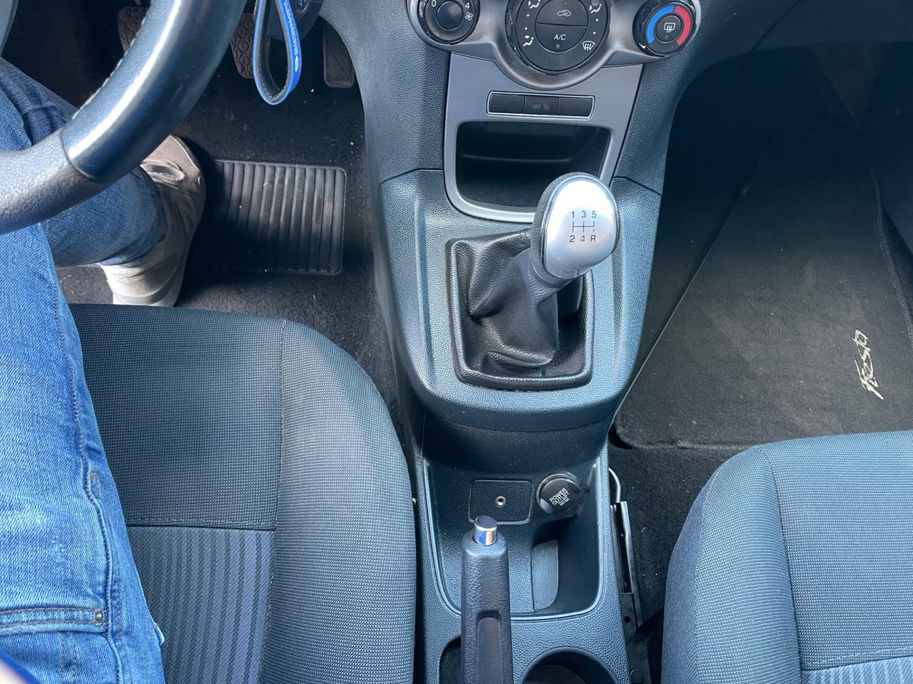 Ford Fiesta 1.2 82CV 5 porte