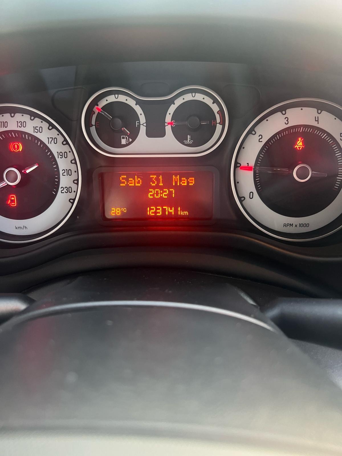 Fiat 500L Living 1.6 Multijet 120 LIVING KM 123471 Anno 2015