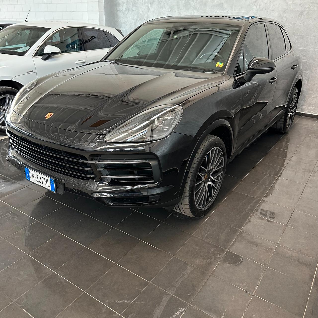 Porsche Cayenne 3.0 V6