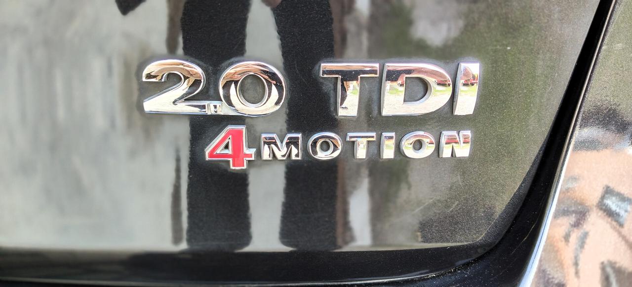 Volkswagen Golf 2.0 16V TDI 4mot 5p Sportline