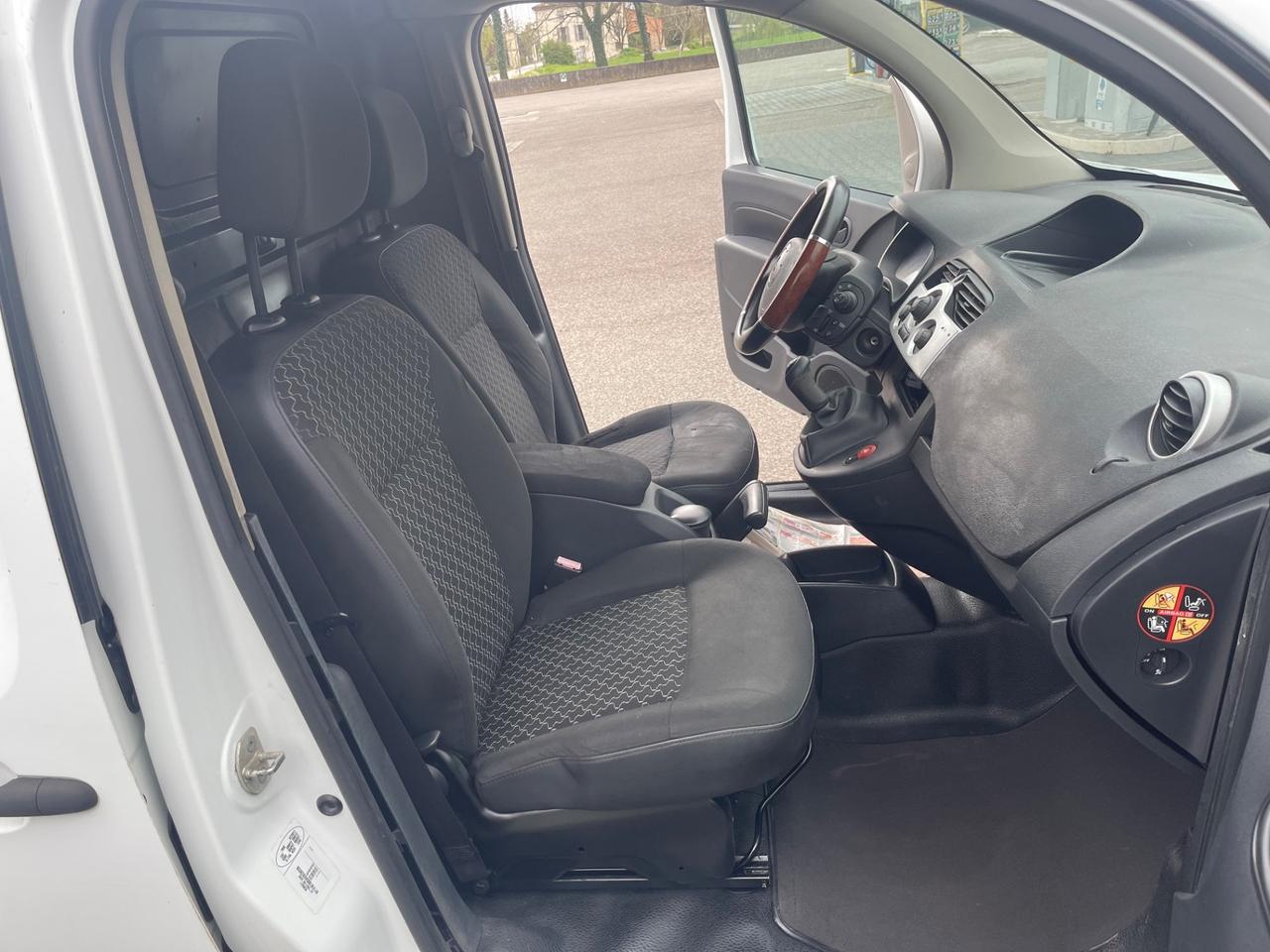 Renault Kangoo 1.5 dCi 75CV F.AP. 4p. Express