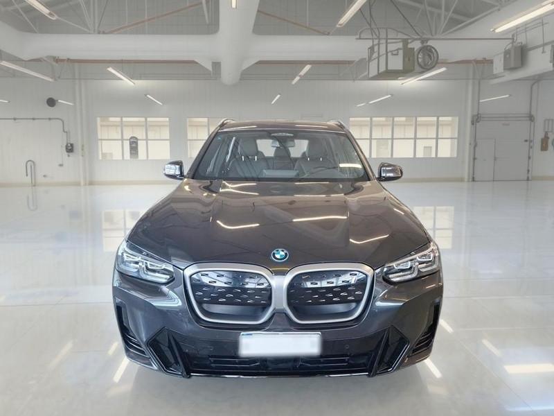 BMW 110 CV INSPIRING AUTO SUV