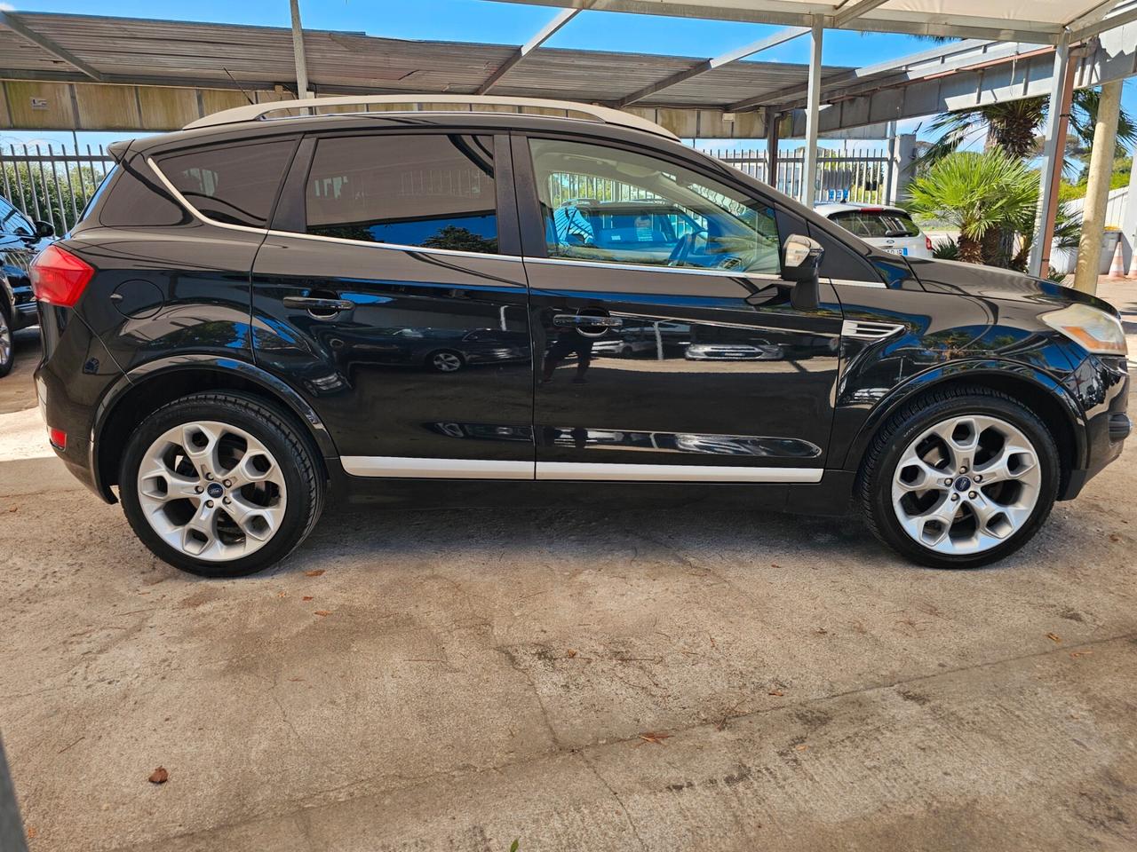 Ford Kuga 2.0 TDCi 163 CV 4WD Individual