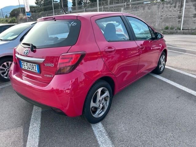 TOYOTA YARIS HYBRID