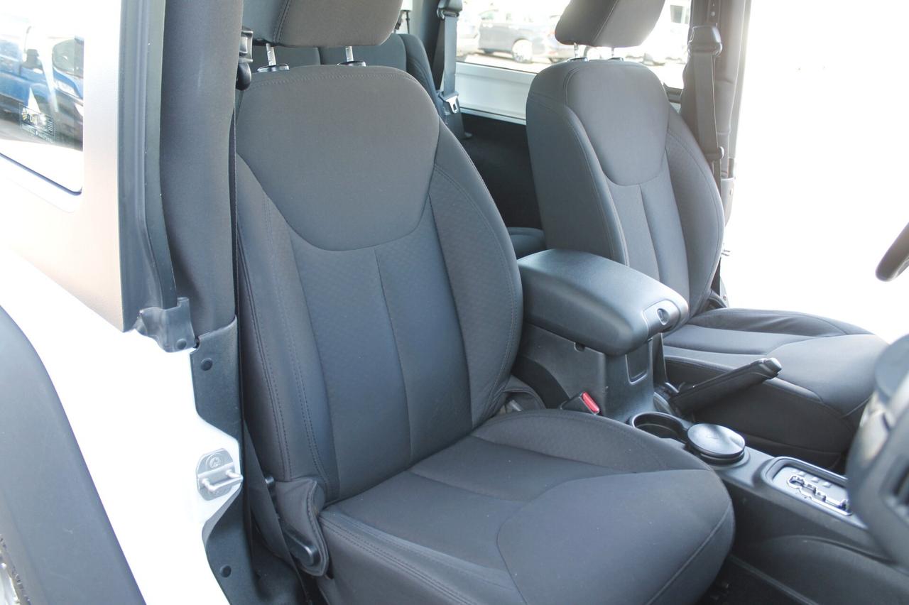 Jeep Wrangler 2.8 CRD DPF Sport Auto