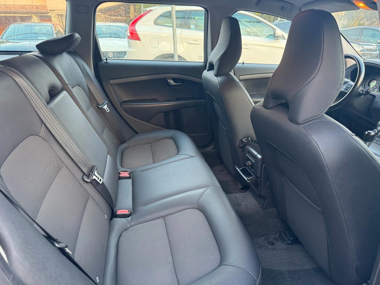 Volvo V70 2.0 D POLAR