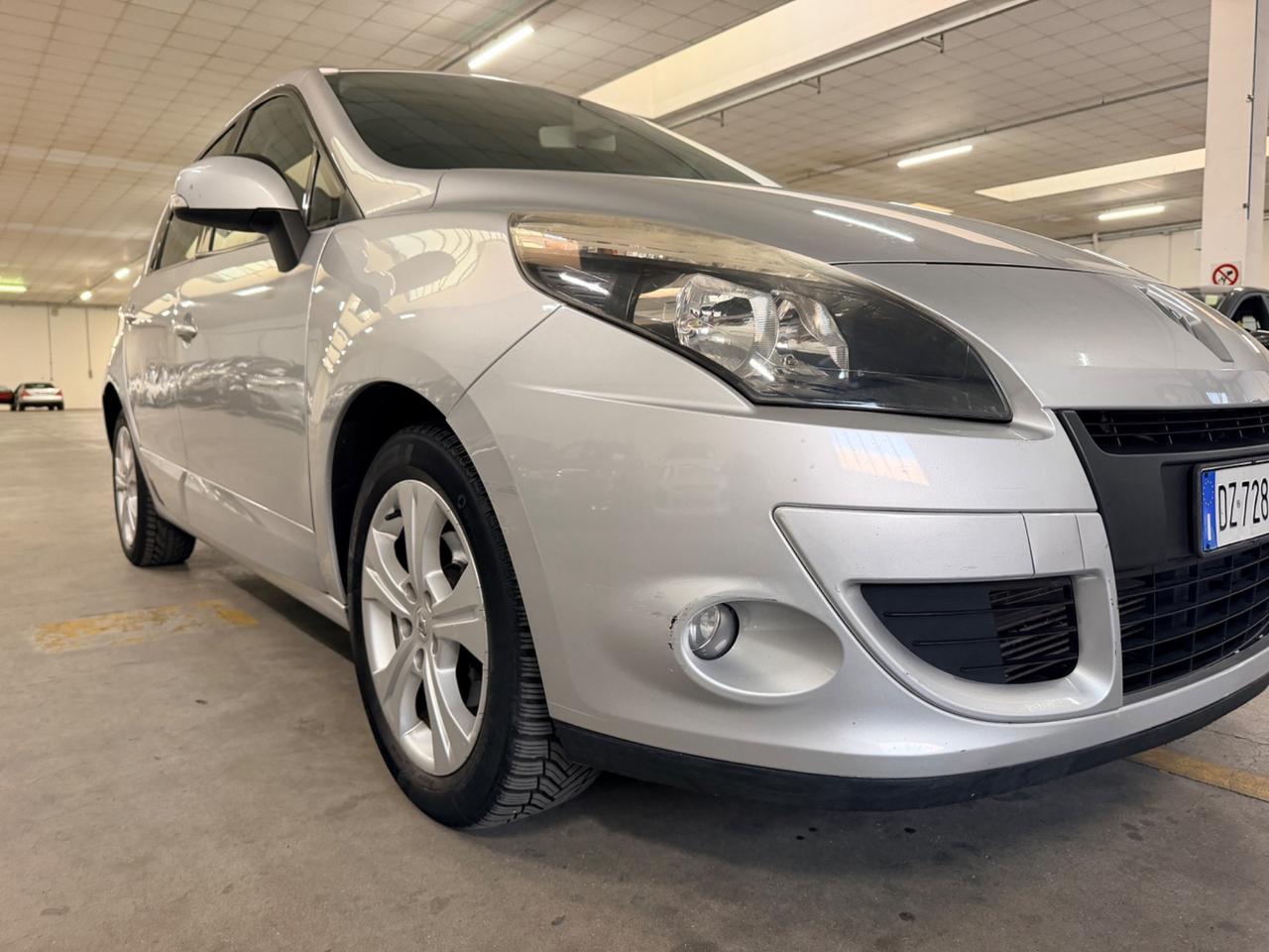 Renault Scenic Scénic 1.5 dCi 110CV Dynamique