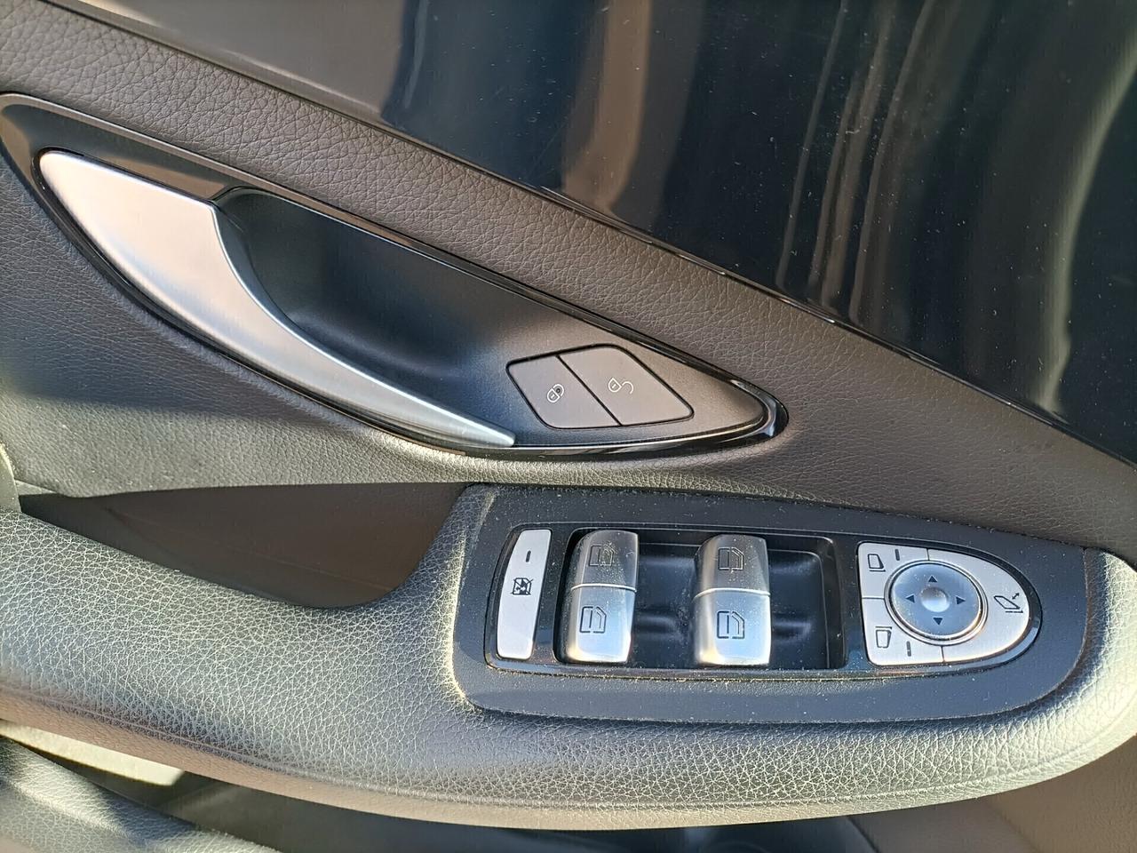 Mercedes-benz C 220 C BlueTEC Automatic Sport 170cv