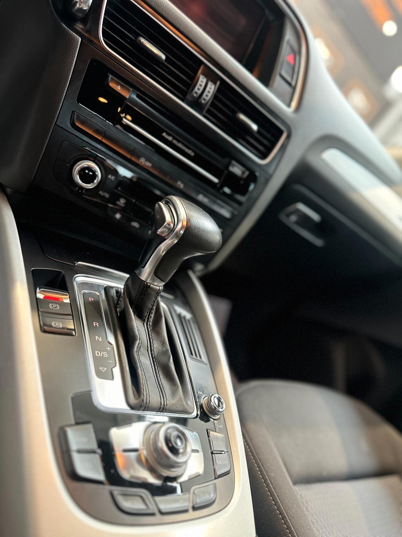 Audi Q5 2.0 TDI 190 CV quattro S tronic S-LINE