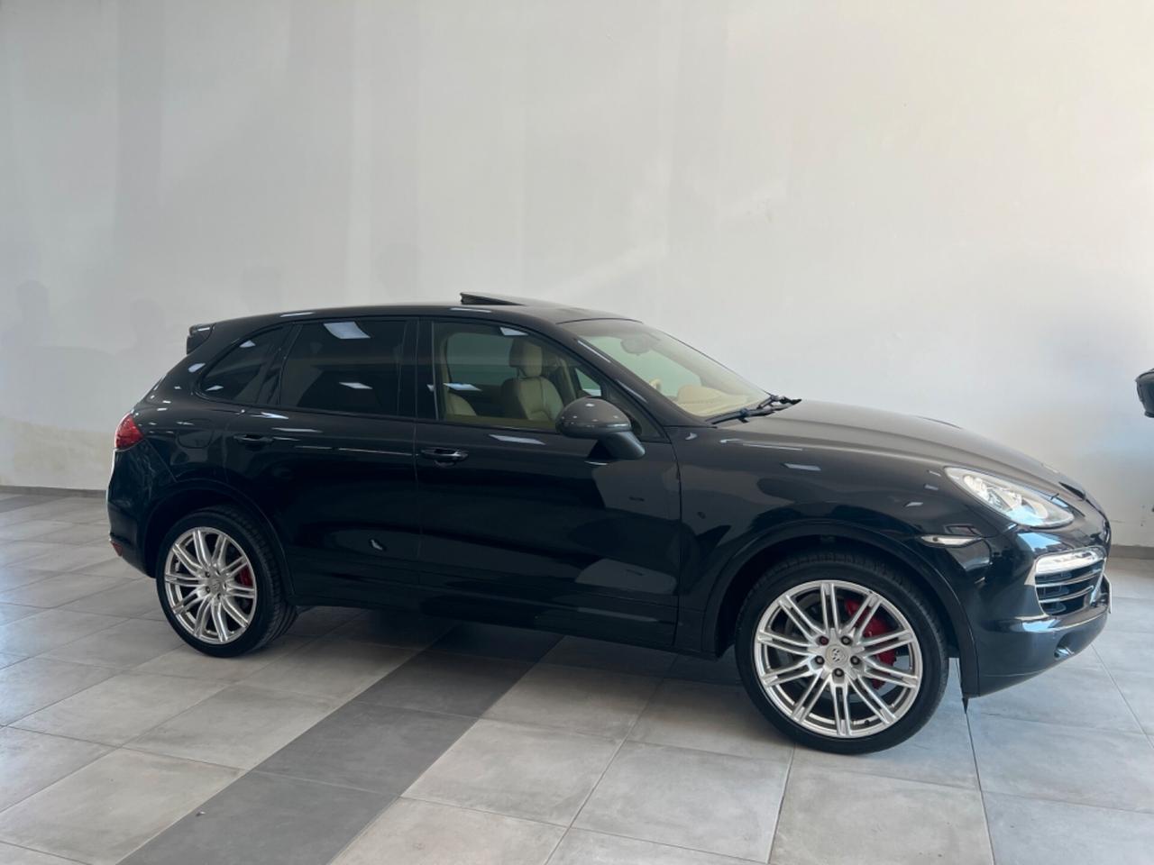 Porsche Cayenne 3.0 Diesel - SUPER PREZZO €18.500