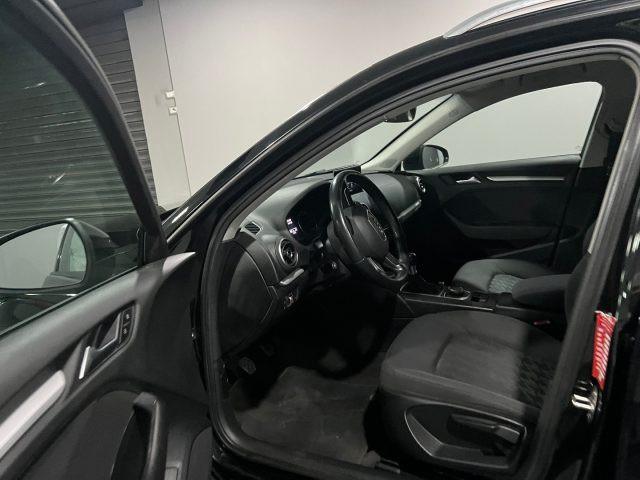 AUDI A3 SPB 1.6 TDI Business NAVI + BIXENO