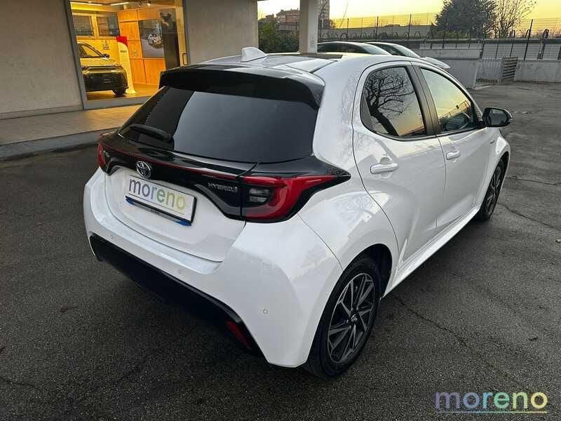 Toyota Yaris 1.5h Lounge