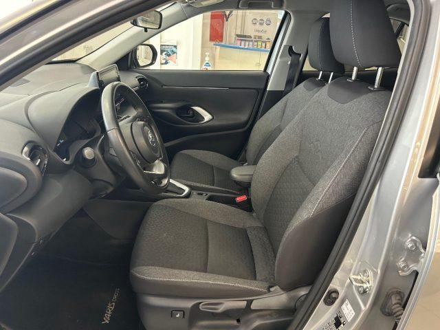 TOYOTA Yaris Cross 1.5 Hybrid 5p. E-CVT Business