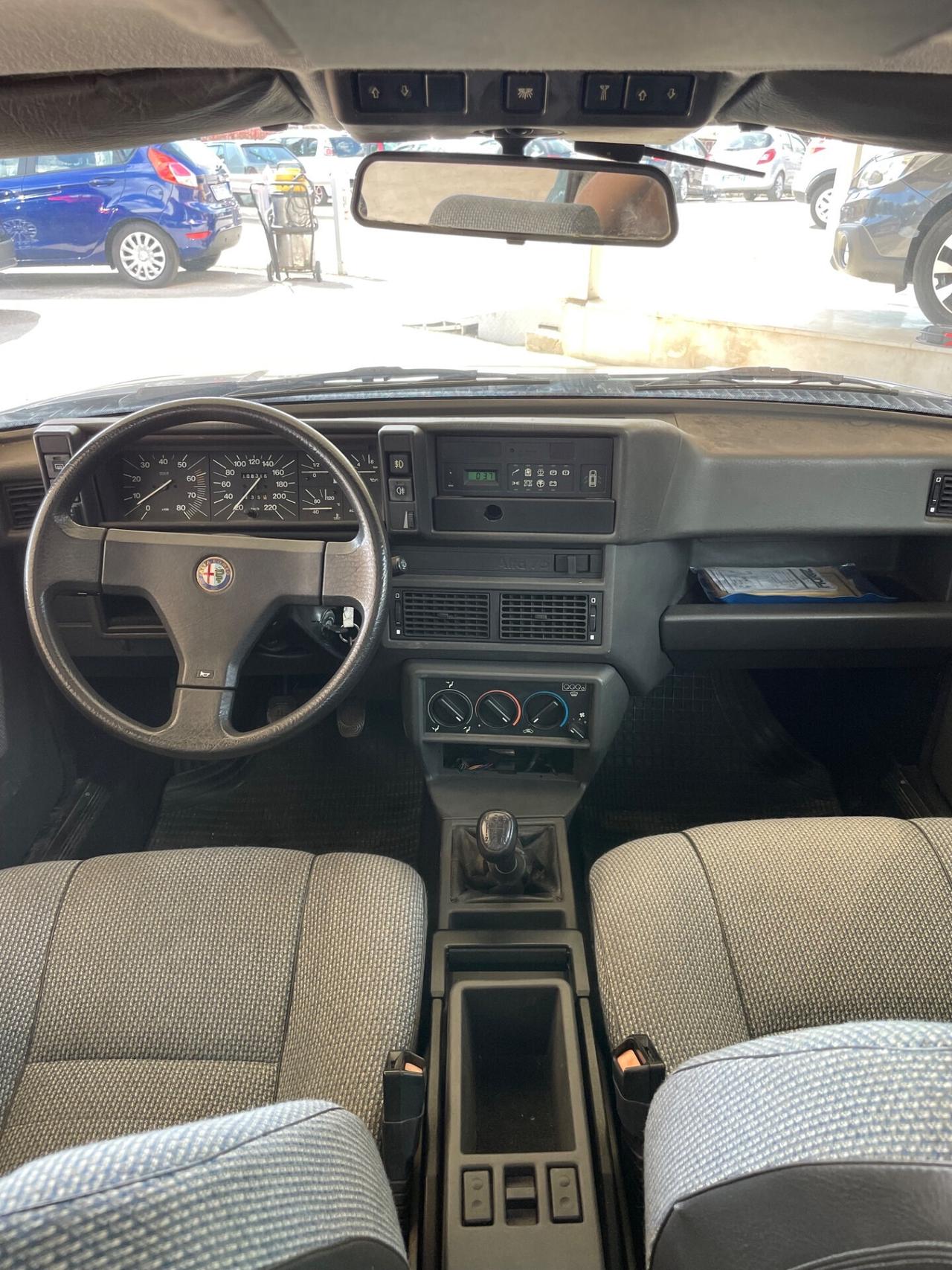 Alfa Romeo 75 1.8