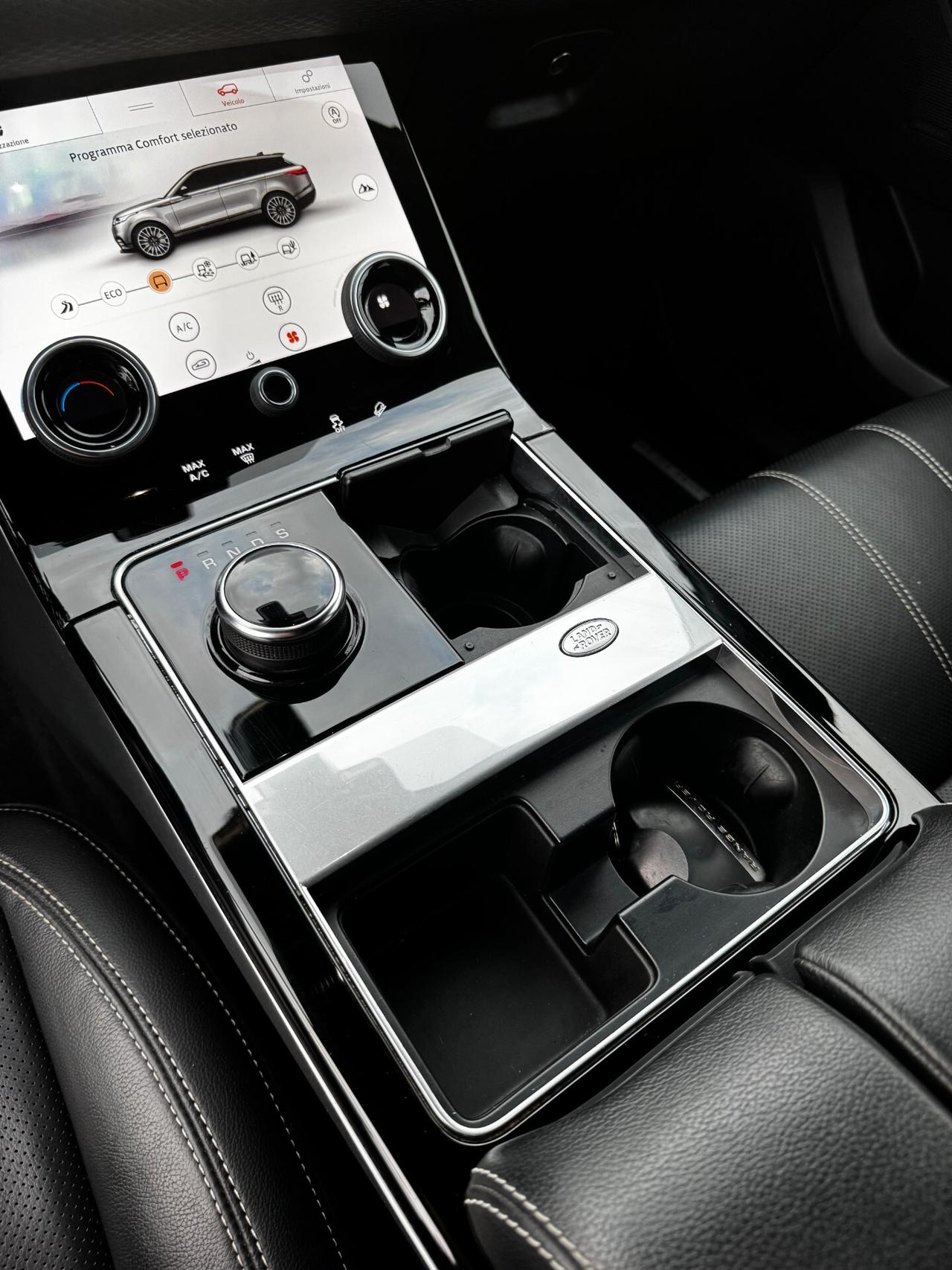 Land Rover Range Velar 2.0D I4 240 CV R-Dynamic HSE