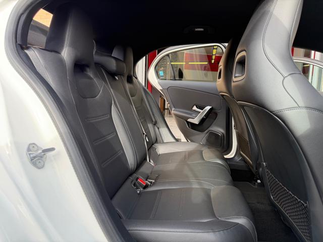 MERCEDES-BENZ A 180 d Automatic Sport (NESSUN VINCOLO)