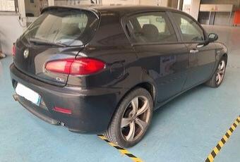 Alfa Romeo 147 1.9 JTD M-JET 16V 5 porte Q2