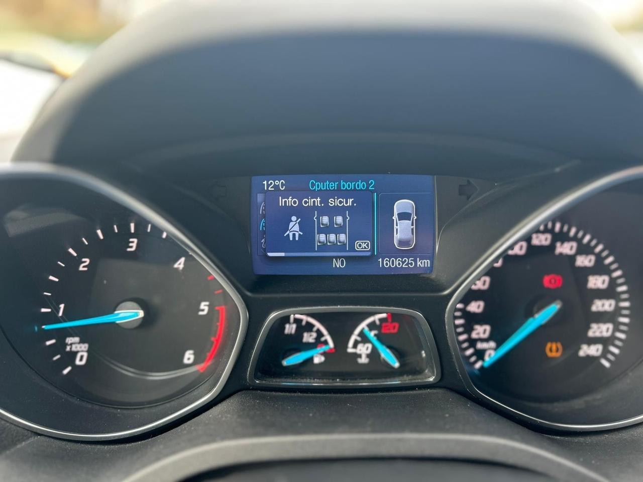 Ford Kuga 2.0 TDCI 120 CV S&S 2WD Titanium