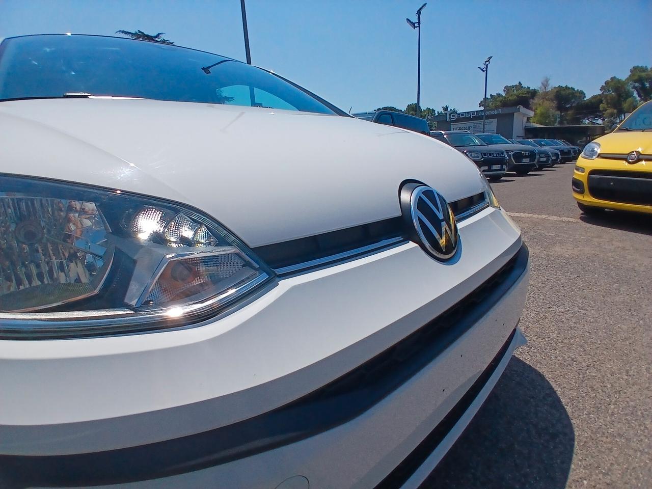Volkswagen 1.0 5p. EVO beats up! BlueMotion Technology