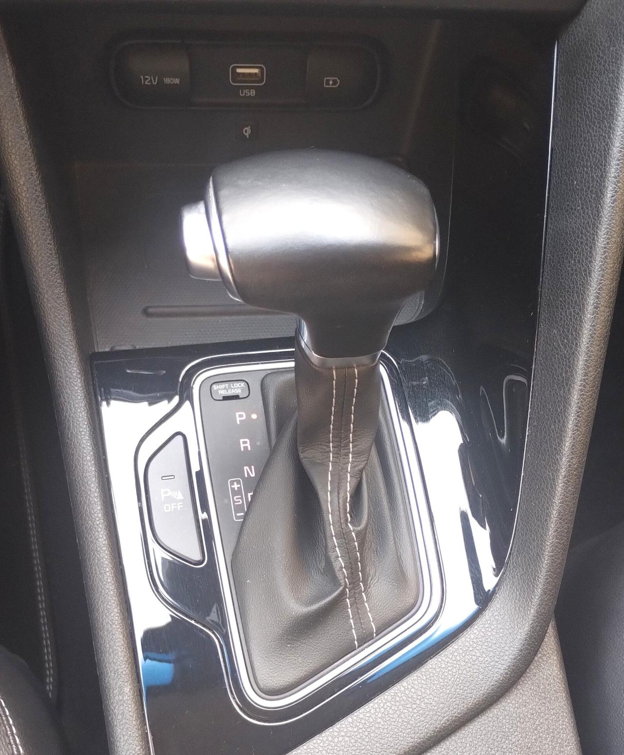Kia Niro 1.6 GDi DCT HEV Style