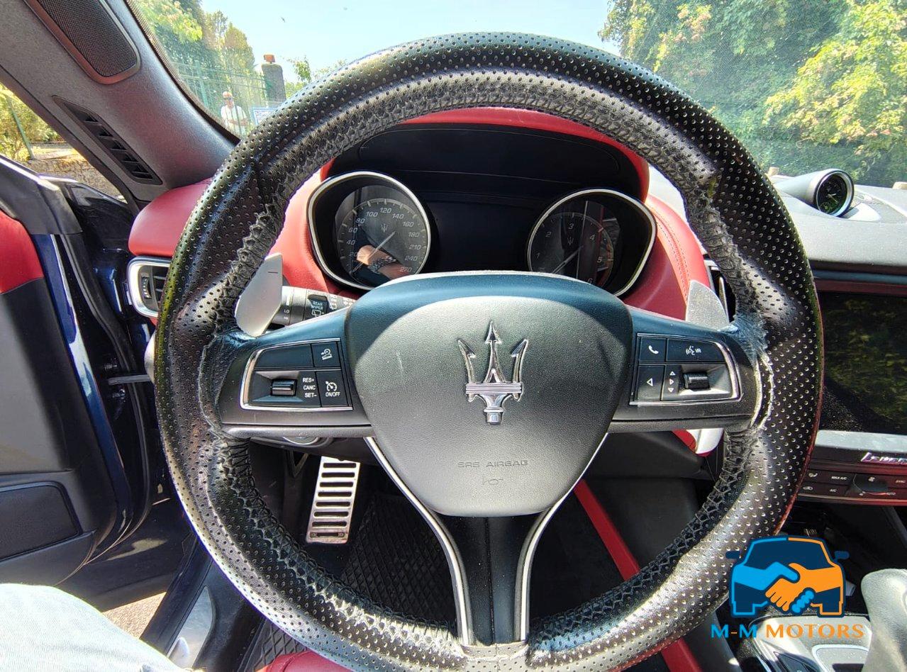 Maserati Levante 3.0 V6 Gransport 275cv auto