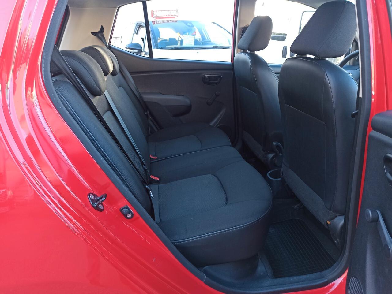 Hyundai i10 1.1 12V BlueDrive GPL Sound Edition