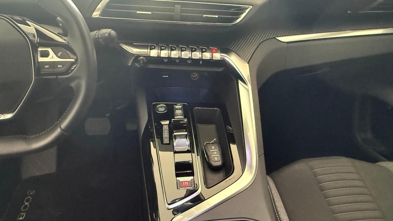 Peugeot 3008 1.5 130 CV AUTOMATICA