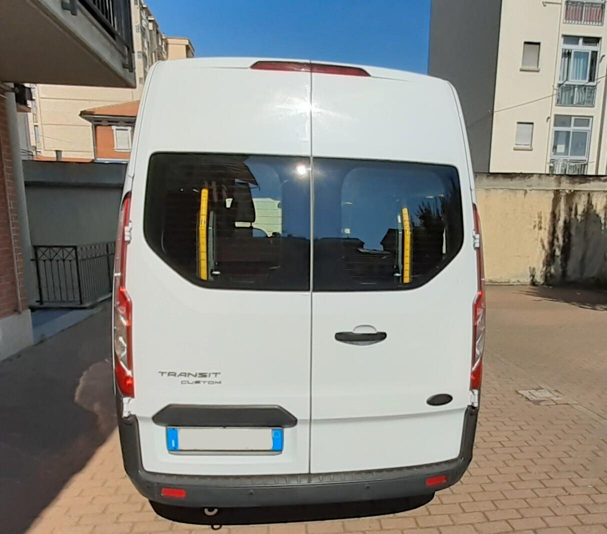 Ford Transit Custom trasporto disabili pedana +IVA