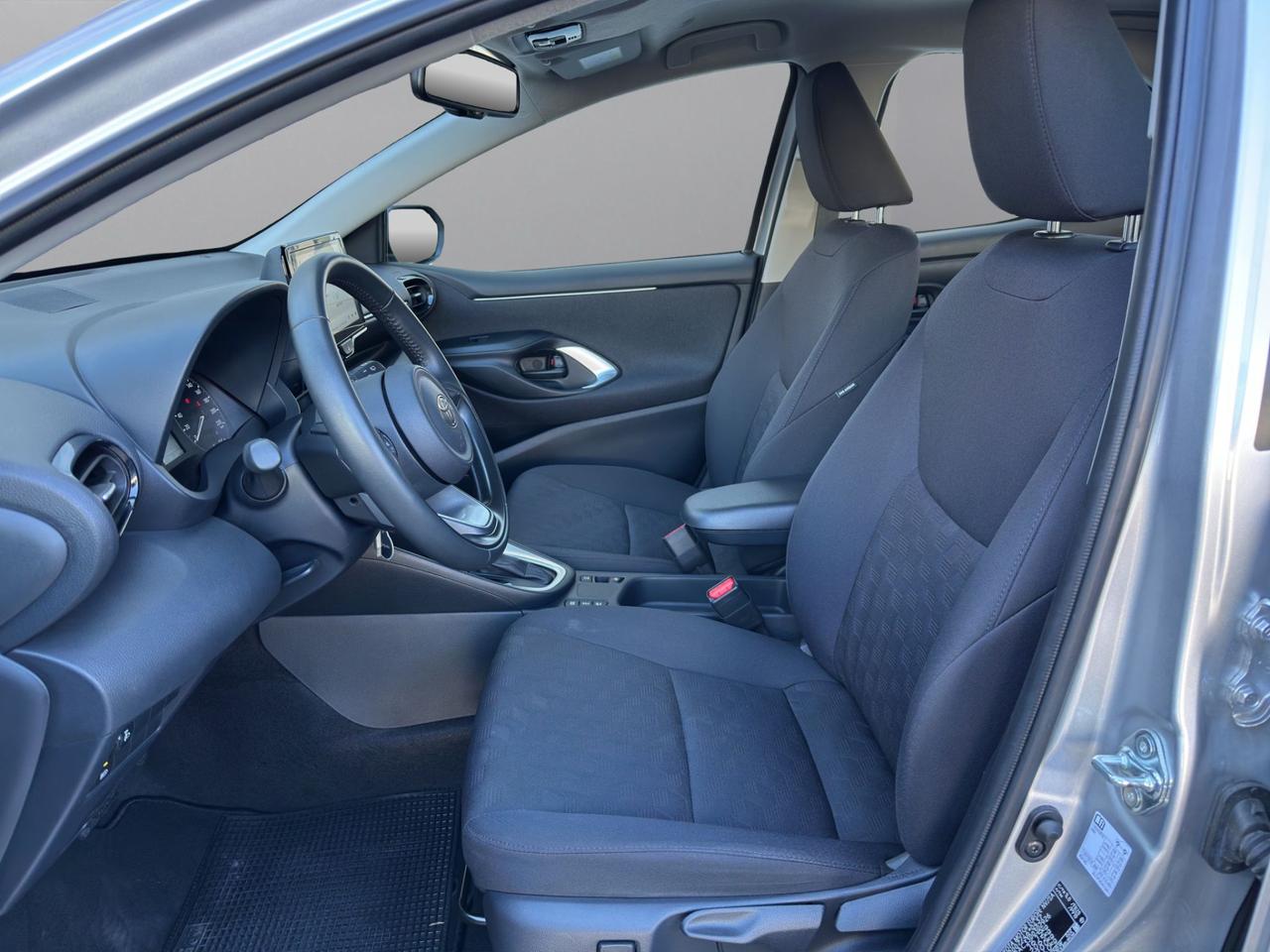 Toyota Yaris 1.5h Active