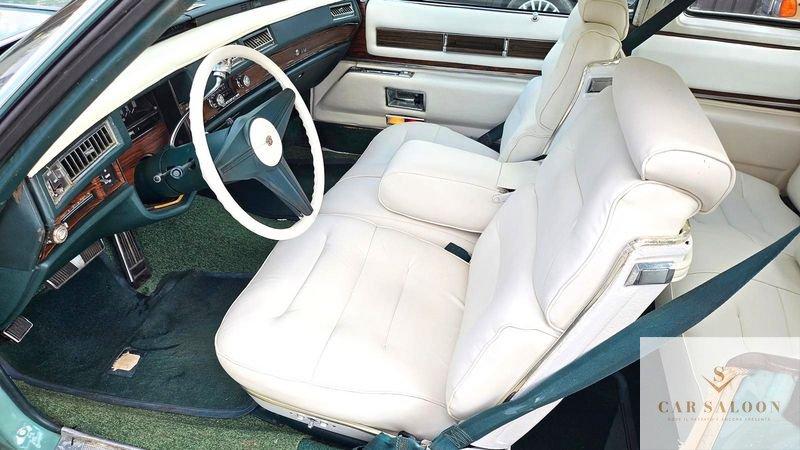 Cadillac De Ville