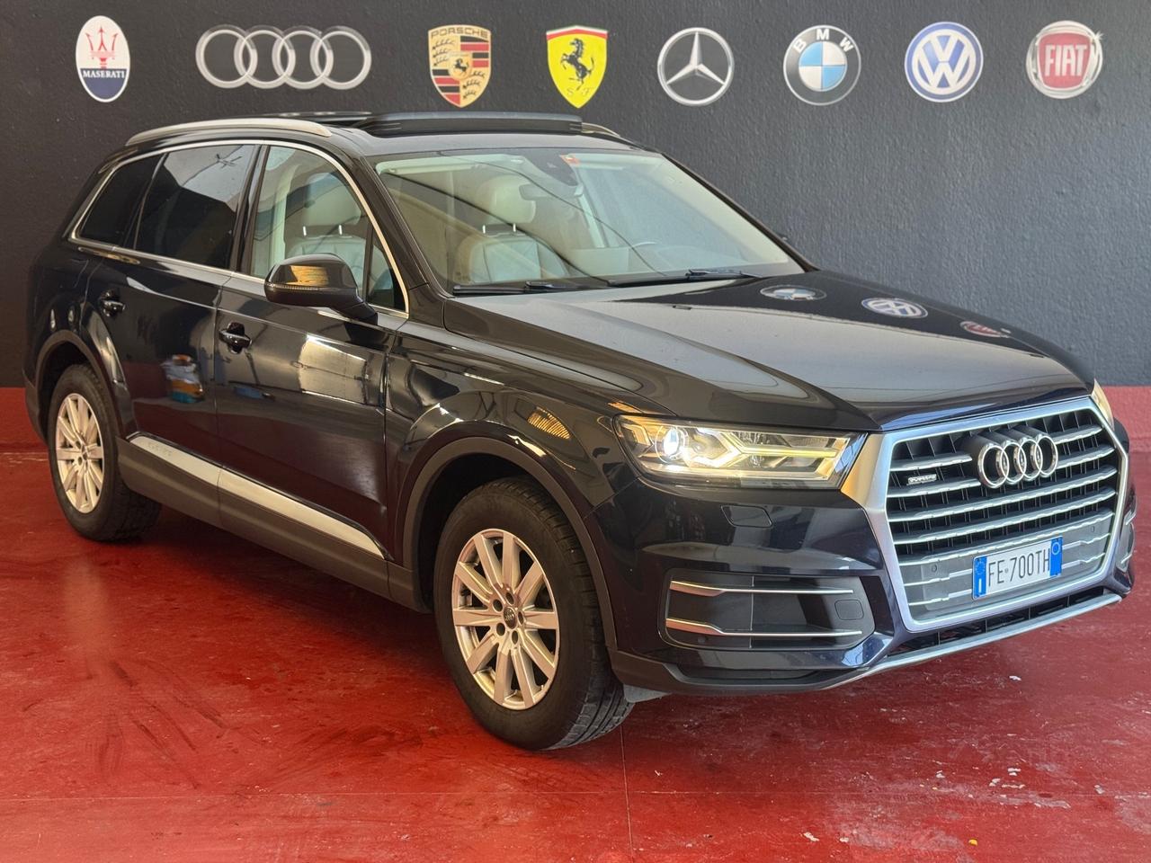 Audi Q7 3.0 TDI 7 POSTI GANCIO TRAINO TETTUCCIO