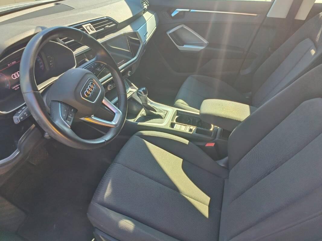 Audi Q3 35 2.0 tdi Business Advanced s-tronic