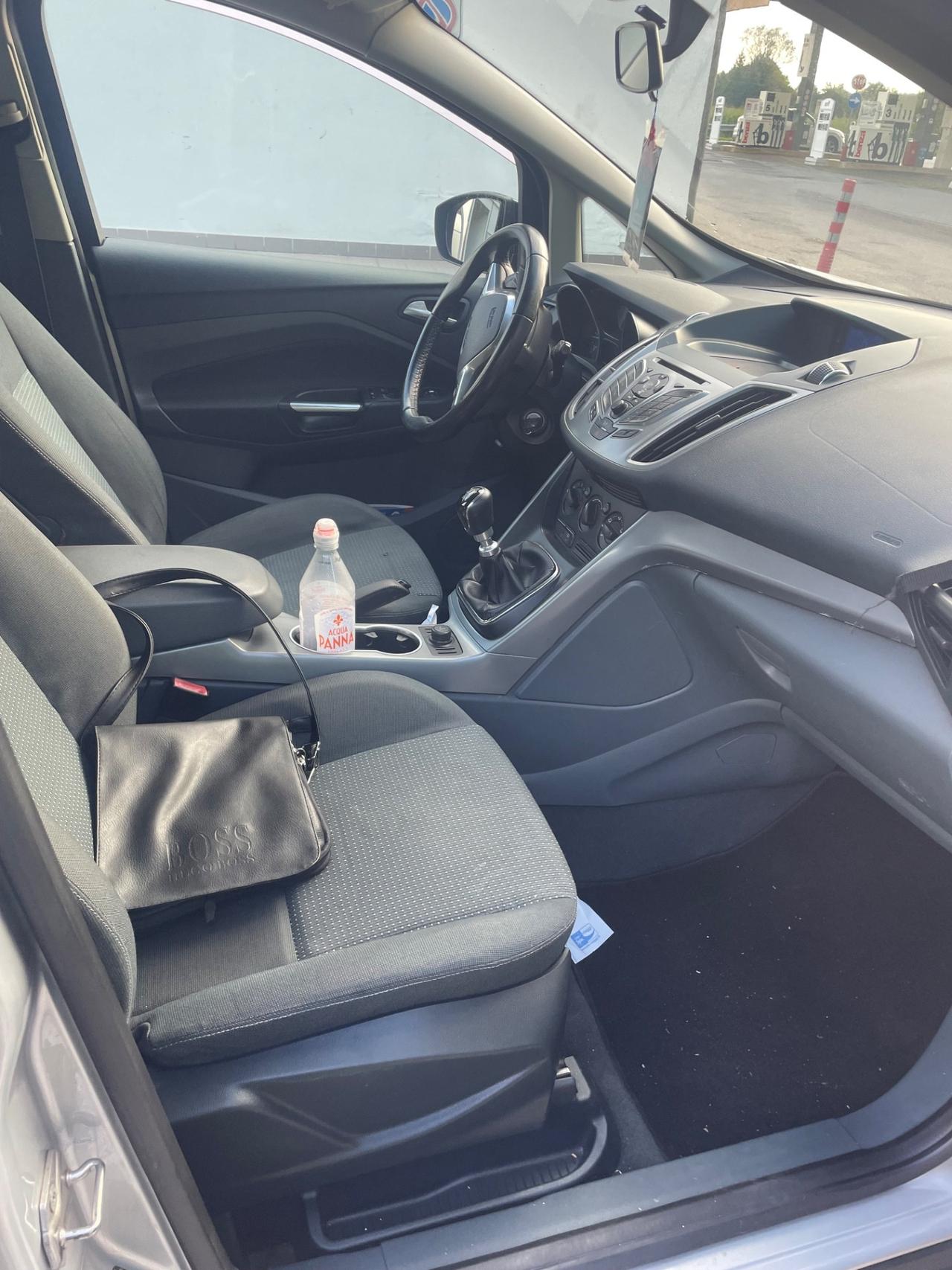Ford C-Max 1.6 TDCi anno 2012 pronta al uso