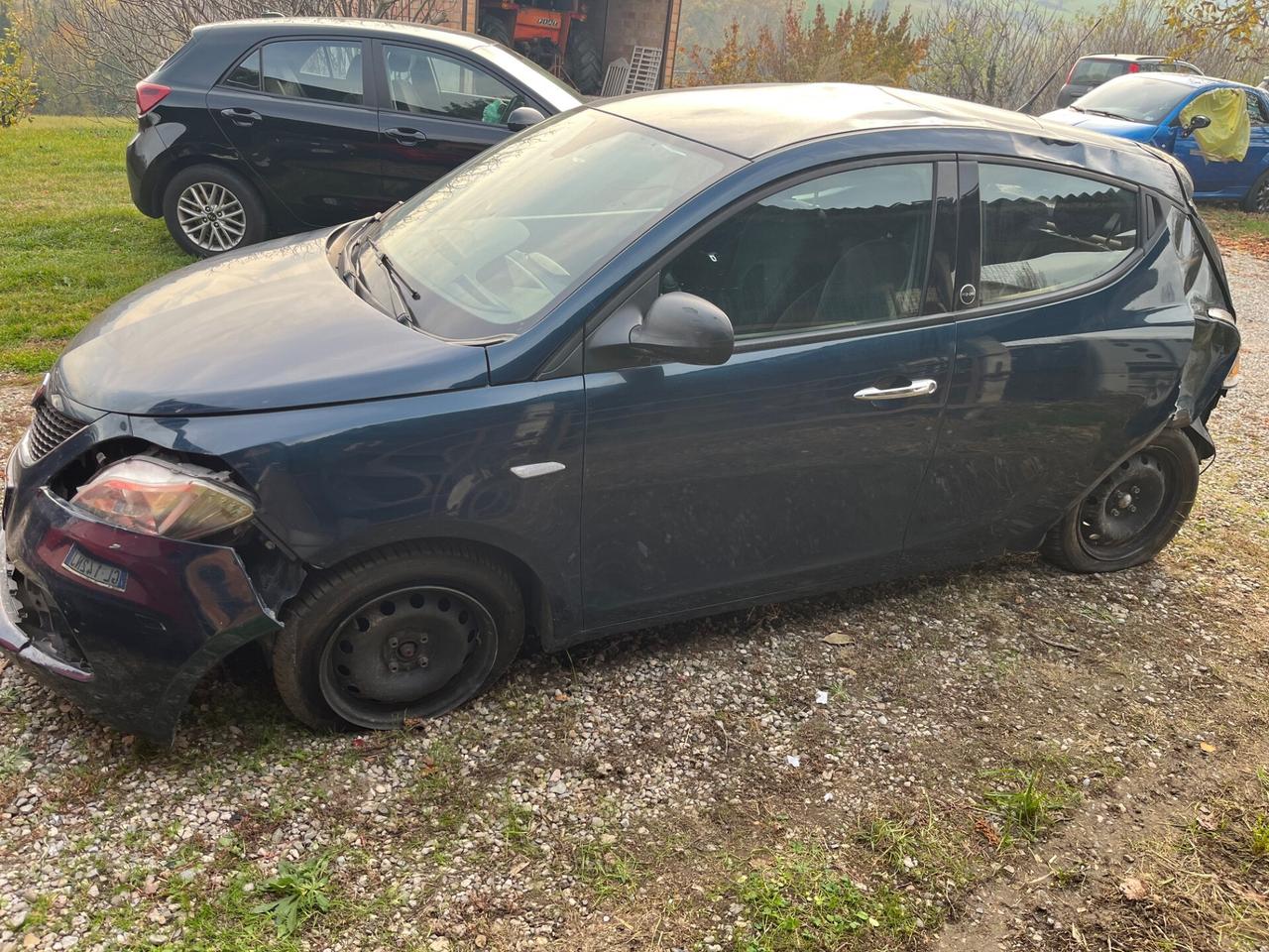 Lancia Ypsilon 1.2 GPL Ecochic 2017 INCIDENTATA