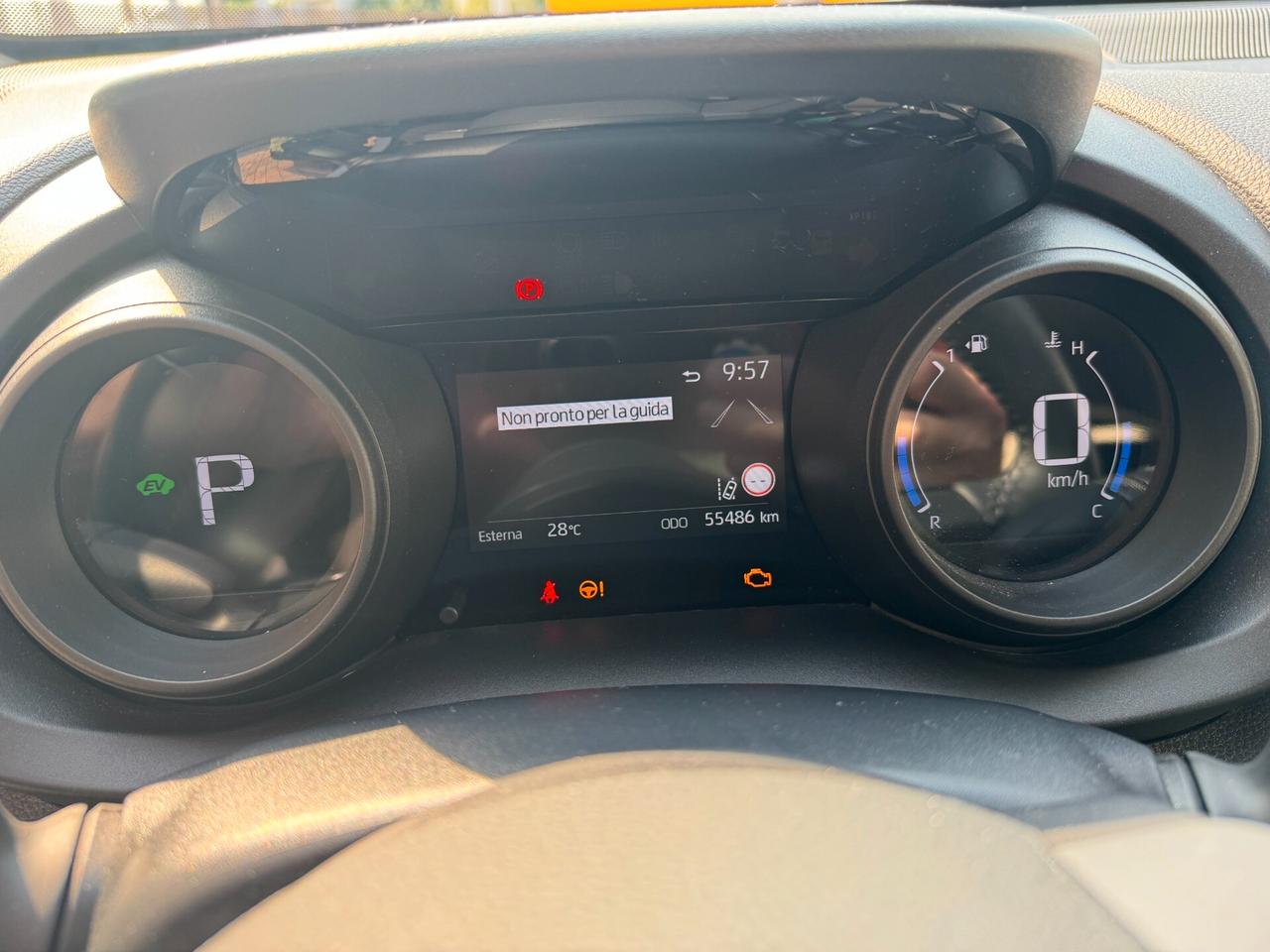 Toyota Yaris Cross 1.5 Hybrid 5p. E-CVT Business 85kw