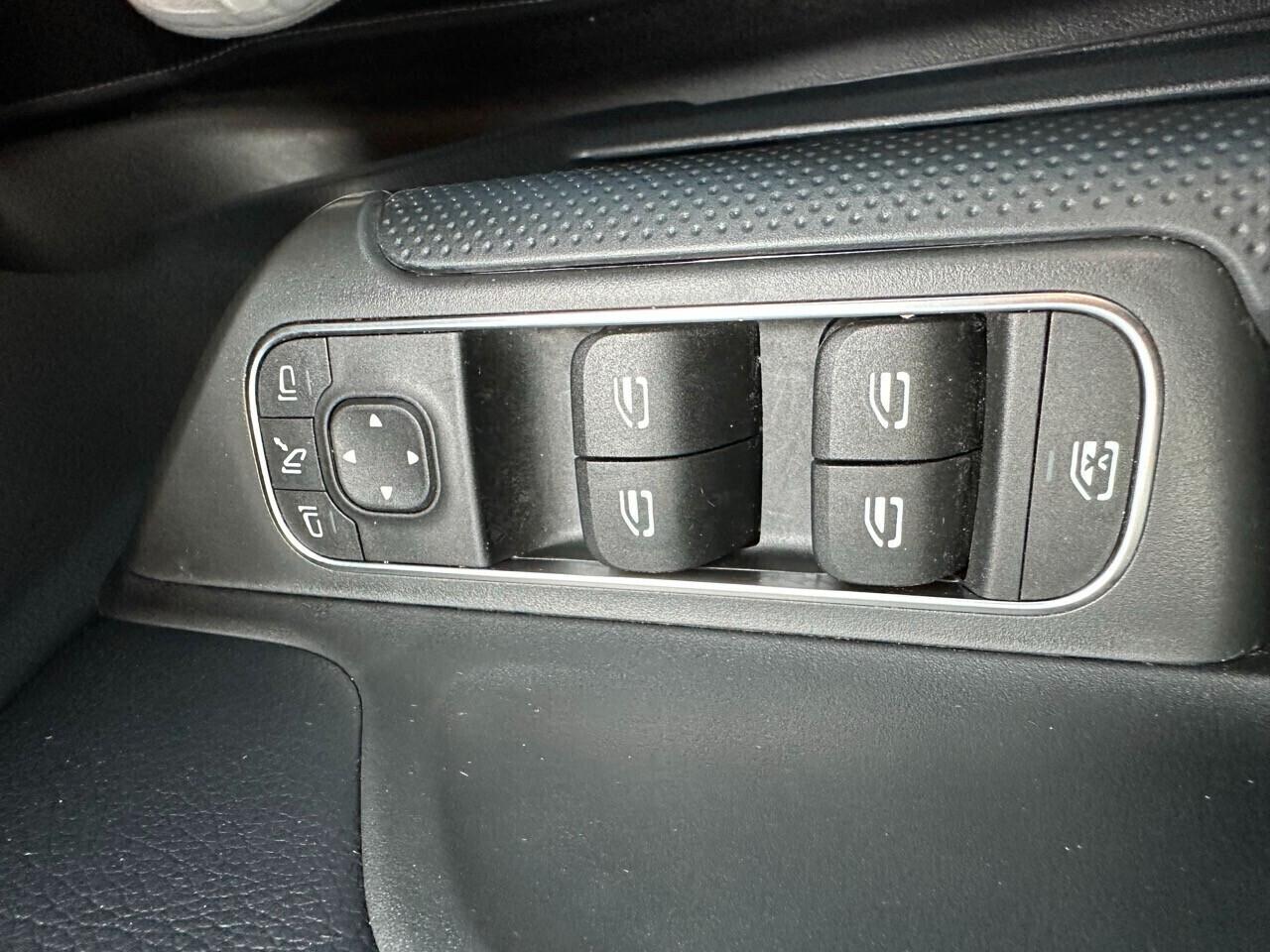 Mercedes-benz GLB 180 d Automatic Sport Plus