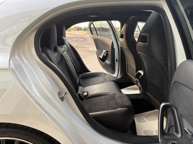 MERCEDES-BENZ A 180 d Automatic AMG Line Premium Plus TETTO PACK NIGHT