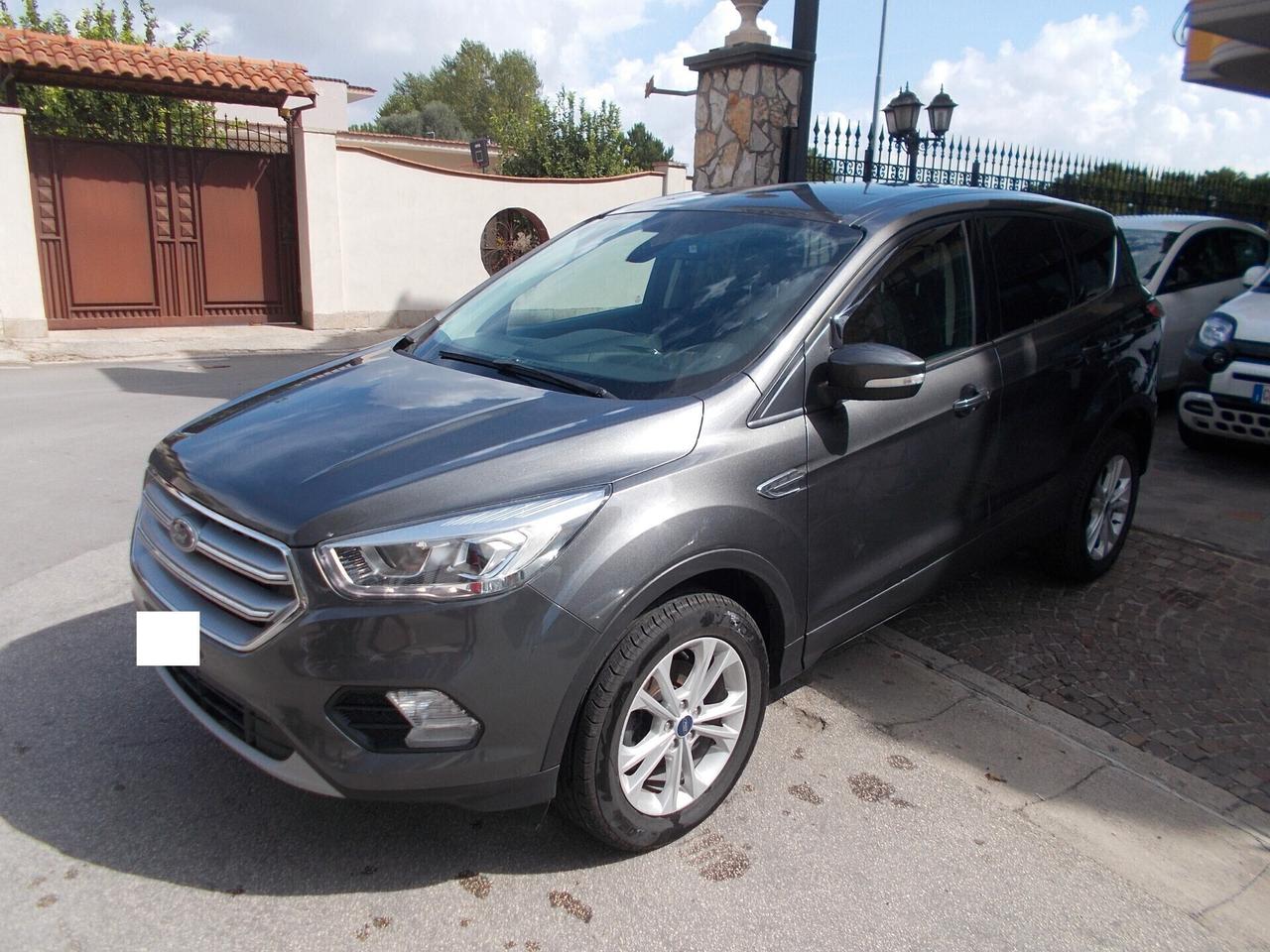 Ford Kuga 1.5 TDCI 120 CV S&S 2WD Powershift Edition