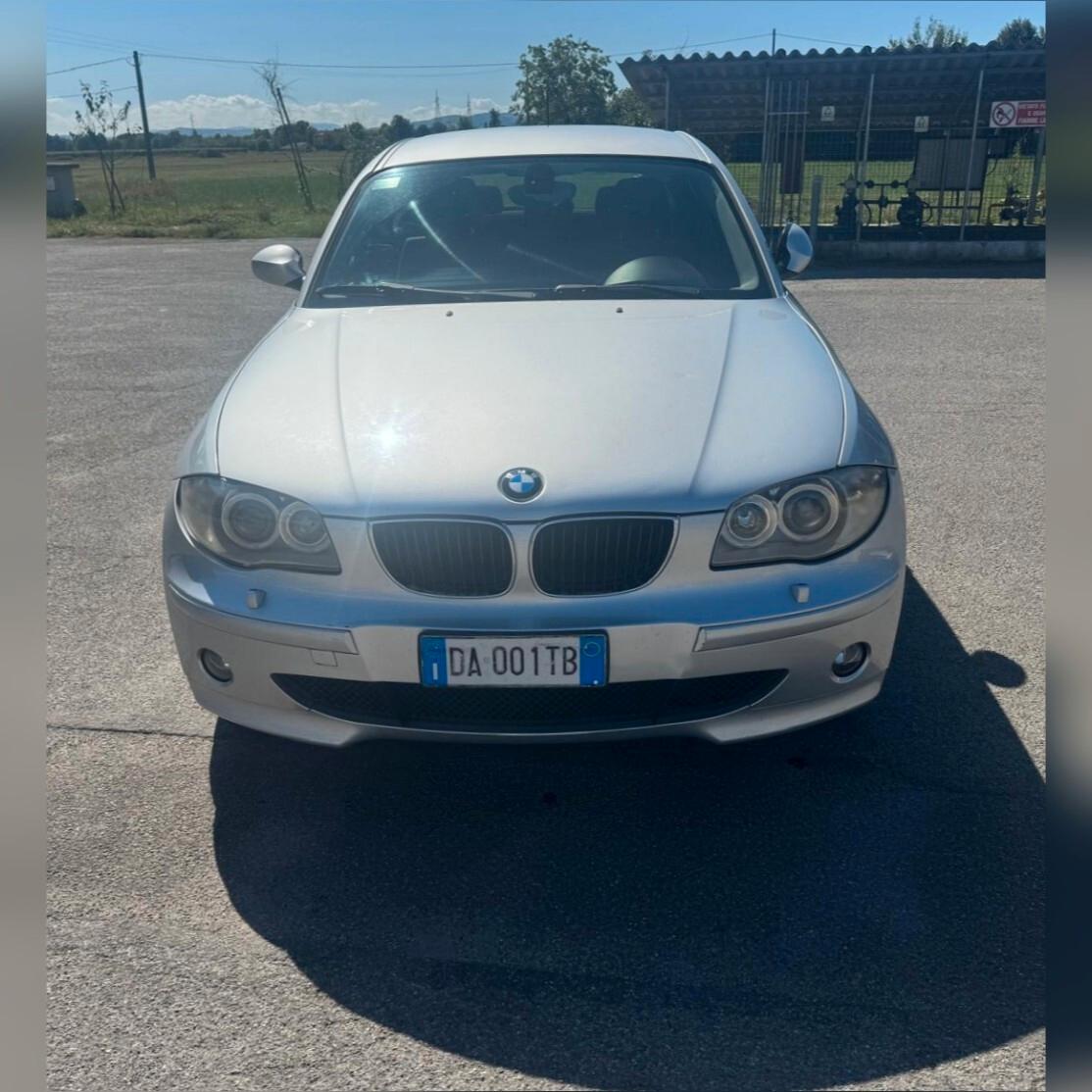 Bmw 118 118d cat 5 porte Futura